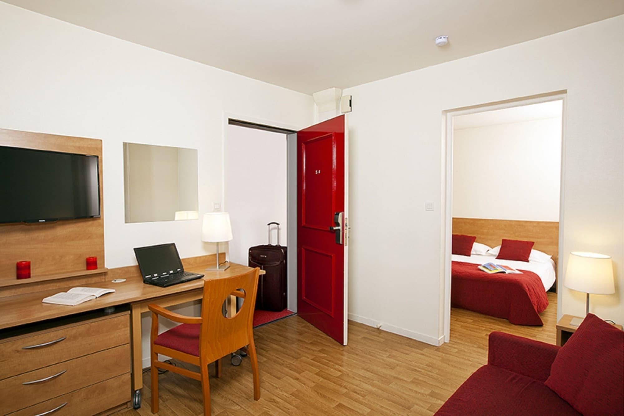 Sejours & Affaires Rennes Villa Camilla Exterior photo