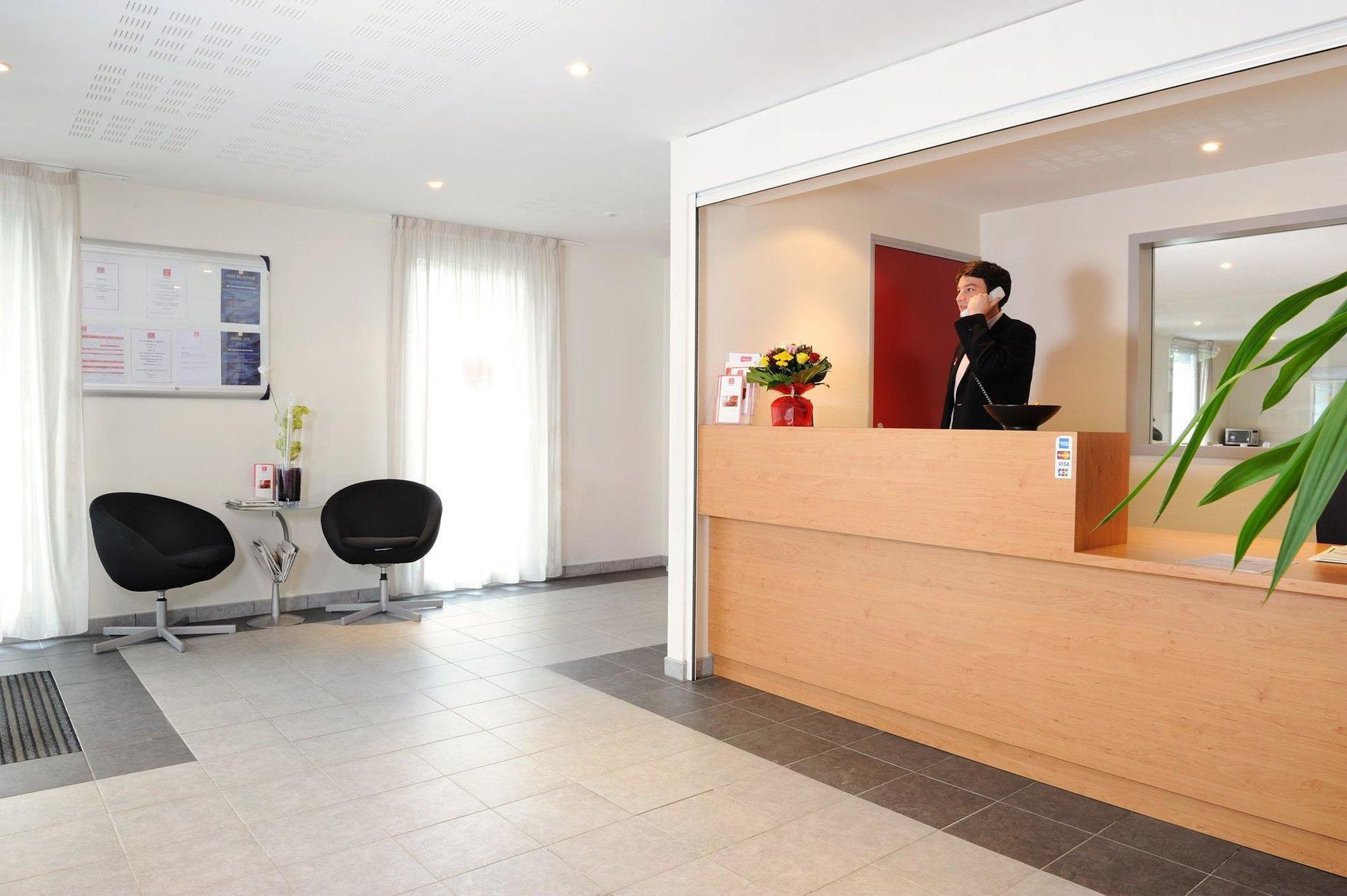Sejours & Affaires Rennes Villa Camilla Exterior photo